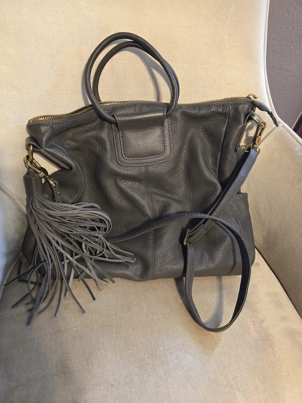 HOBO Sheila Large Leather Hobo Bag – Gray – Genuine Leather – Excellent Conditio